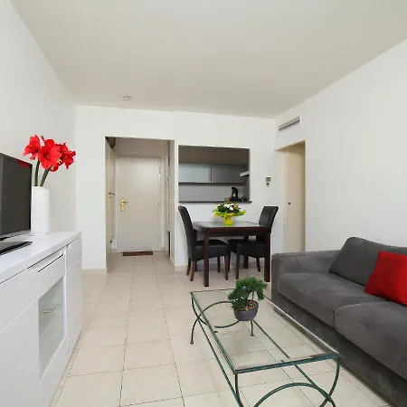 Santa Cruz-3 Apartment Cannes